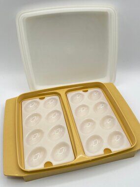Vintage Tupperware Deviled Egg Keeper Carrier Container Harvest Gold 4 Piece Set